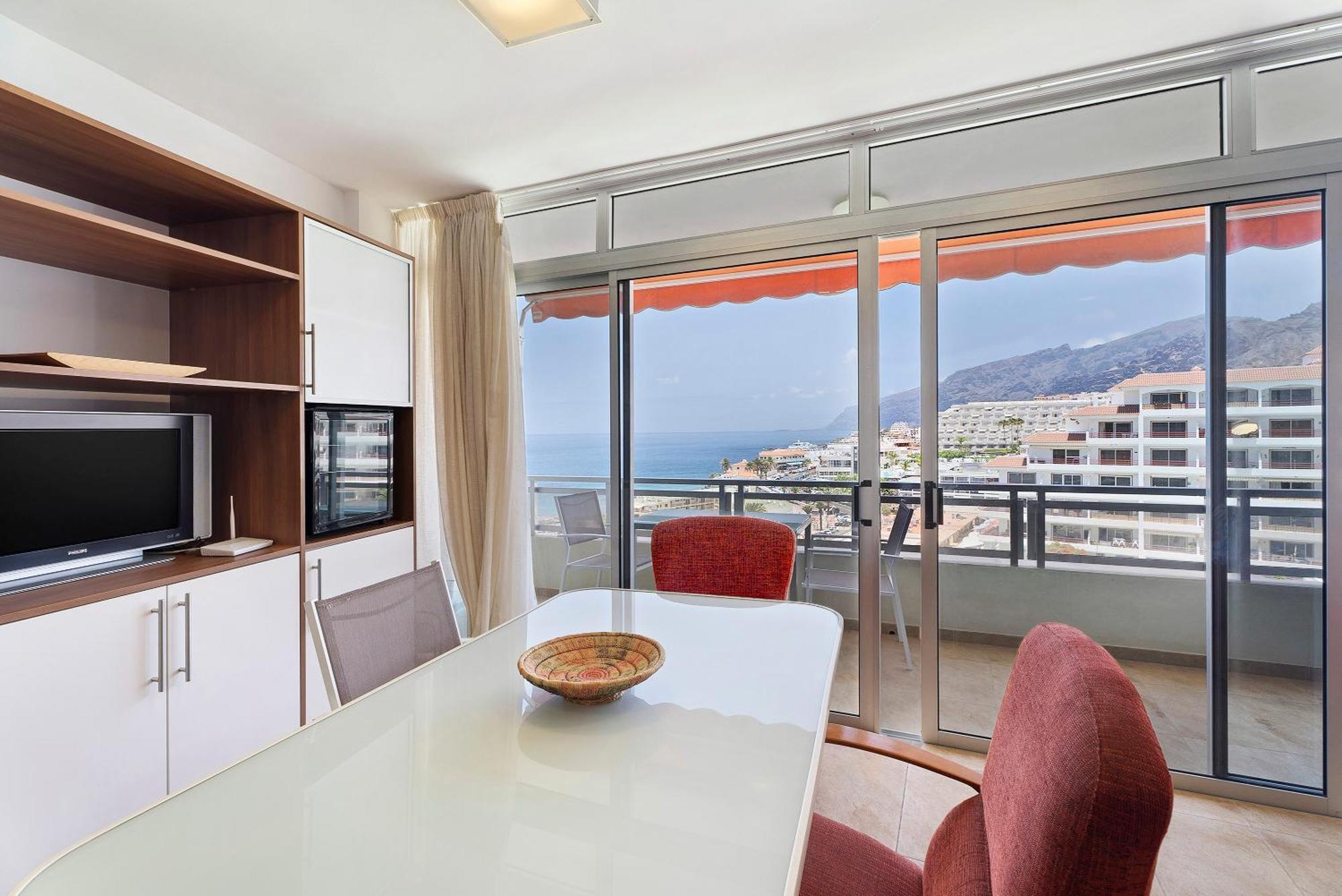 Beautiful Arenas Negras By Paramount Holidays Puerto de Santiago  Exterior photo